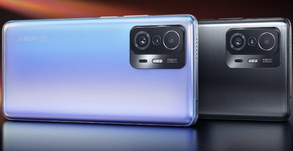 Ambos modelos con características similares