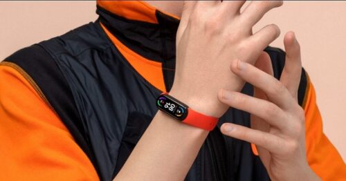 Bloquea la pulsera inteligente por medio de la aplicación